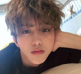 爆料蔡徐坤蹦迪视频大全,揭秘偶像私下热辣舞姿 第1张 爆料蔡徐坤蹦迪视频大全,揭秘偶像私下热辣舞姿 第1张