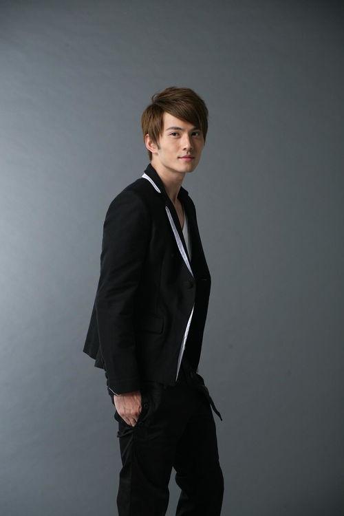 徐正溪最新爆料图片高清,魅力四溢，风采依旧  第3张